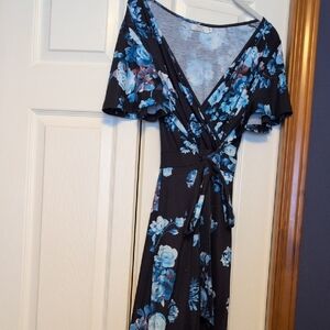 Chic Blue Floral Midi Dress